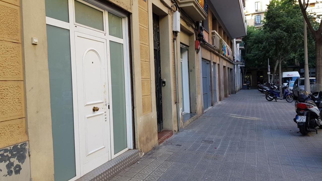 Apartamento Rosellon Barcelona Luaran gambar