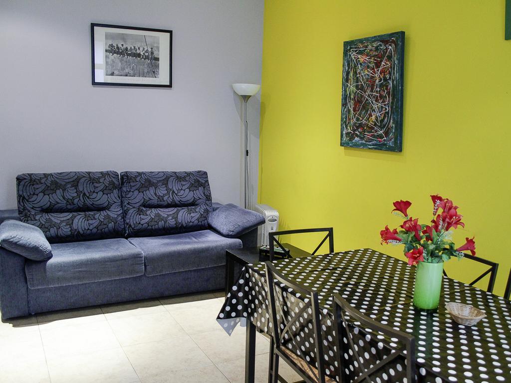 Apartamento Rosellon Barcelona Luaran gambar