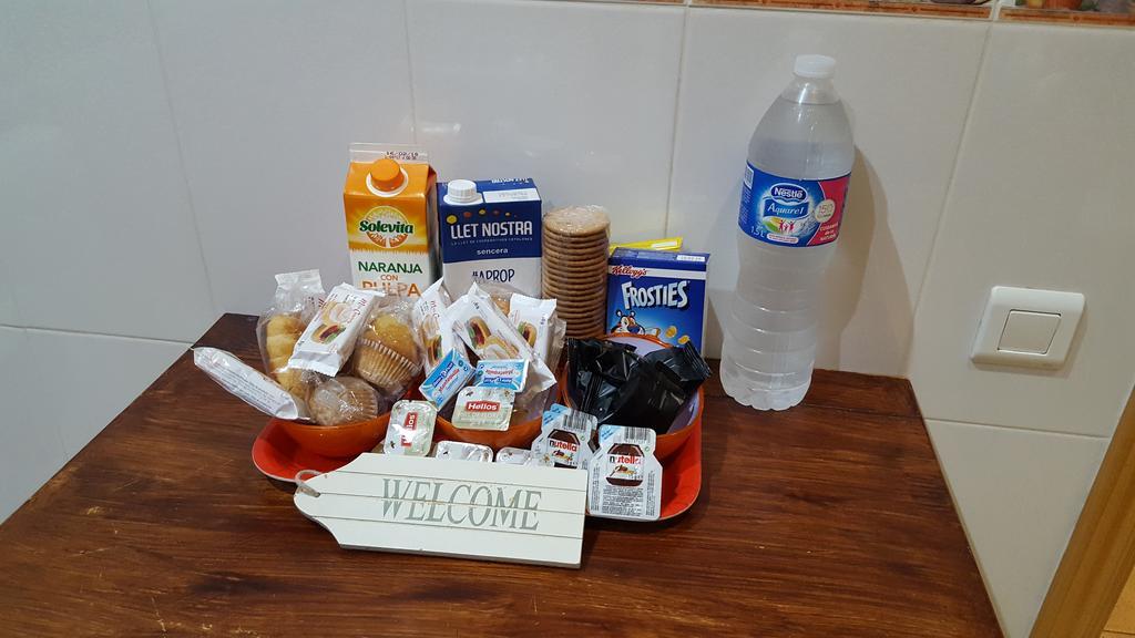 Apartamento Rosellon Barcelona Luaran gambar