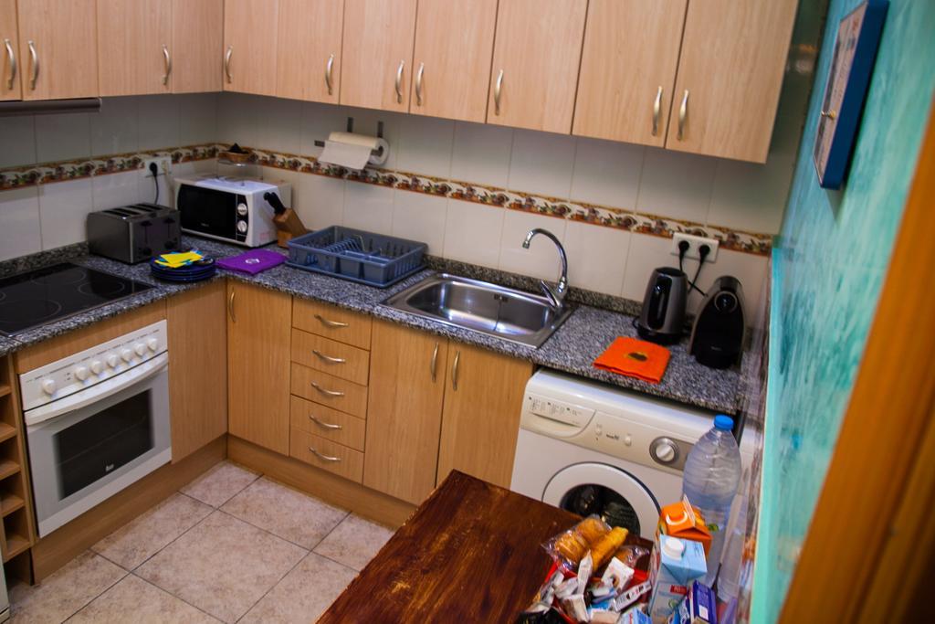Apartamento Rosellon Barcelona Luaran gambar