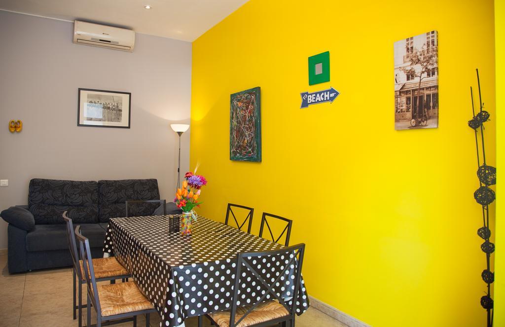 Apartamento Rosellon Barcelona Luaran gambar